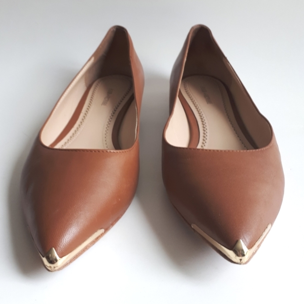 Pour la Victoire | Metal-Tip Leather Flats